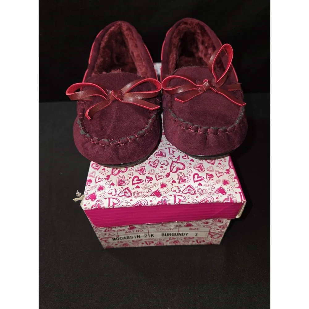 Crazy 8 Low Top Moccasin‎ Boots Size 3Y Burgandy
